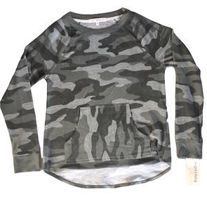 Rewind | NWT Camo Tee